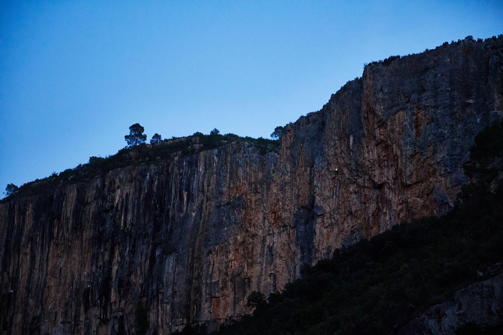 Blick auf Masterss in Chulilla nach Sonnenuntergang CS-181210-1393-1.jpg