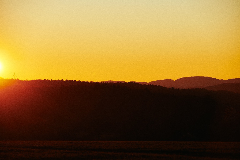 Sonnenuntergang an der Neudorfer Höhe CS-210228-4353-2.jpg