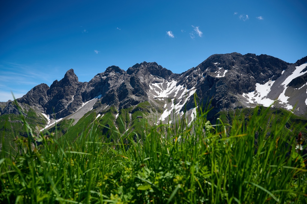Blick auf das Allgäuer Dreigestirn CS-210710-0781-1.jpg