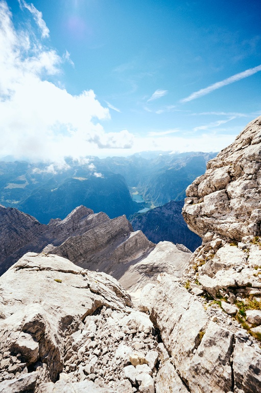 Tiefblick auf Kleiner Watzmann und Königssee vom Hocheck CS-220813-0801-2.jpg