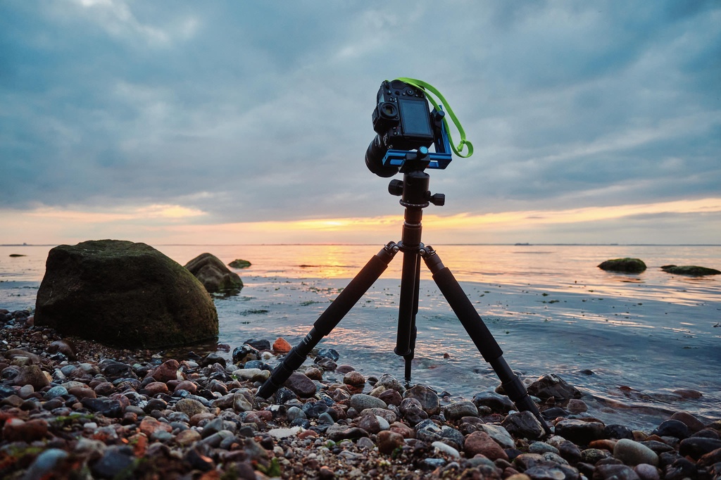 Fotografieren am Strand in Brook CS-240506-1818-1.jpg